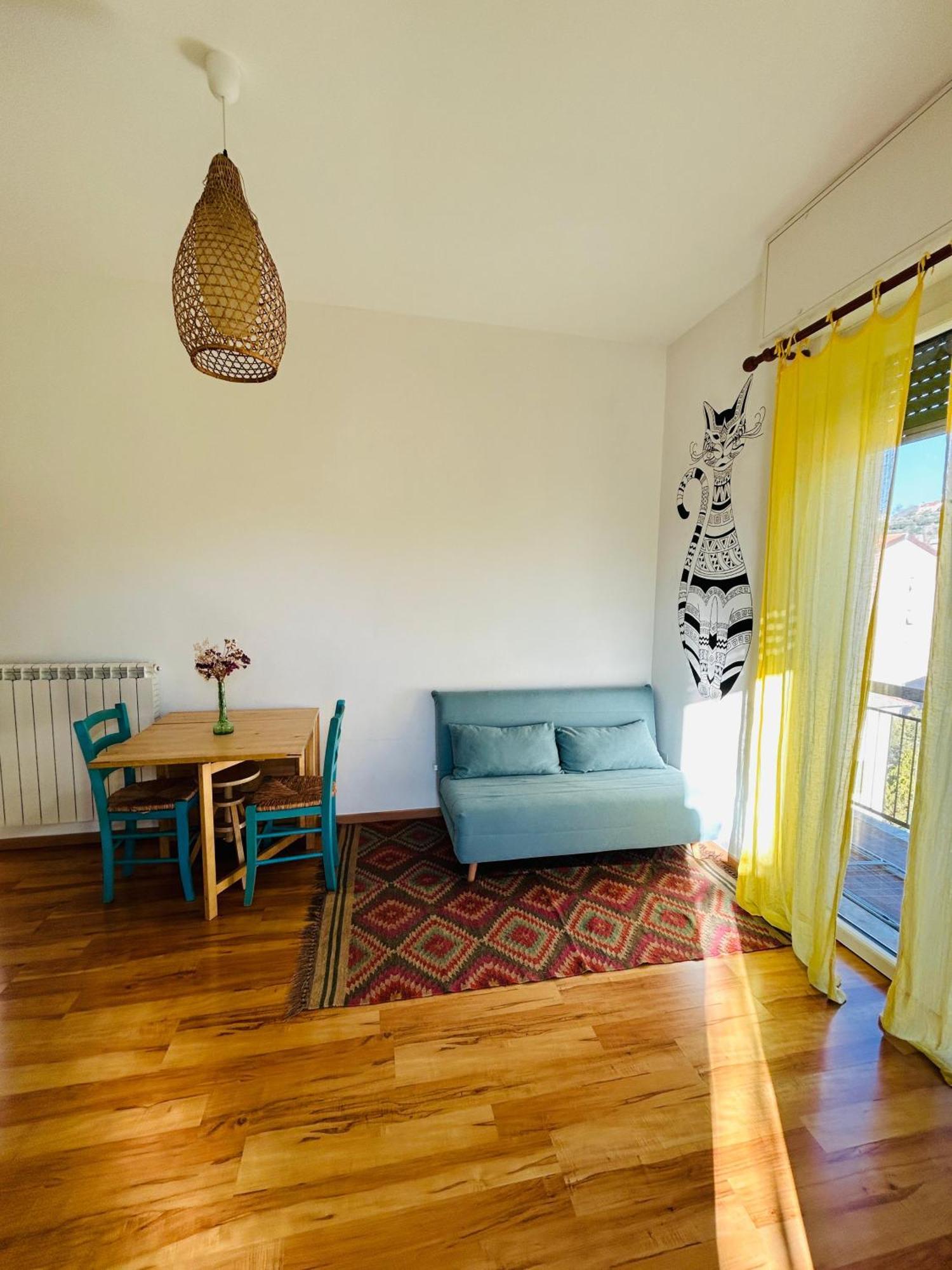 Appartement La Loba House à Savone Extérieur photo